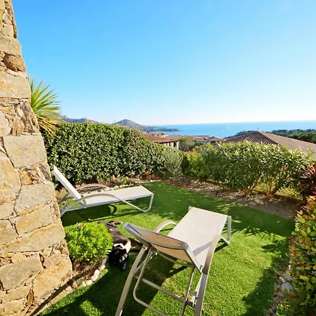 2m O4 023 - 372la Saint-Raphael (Var)